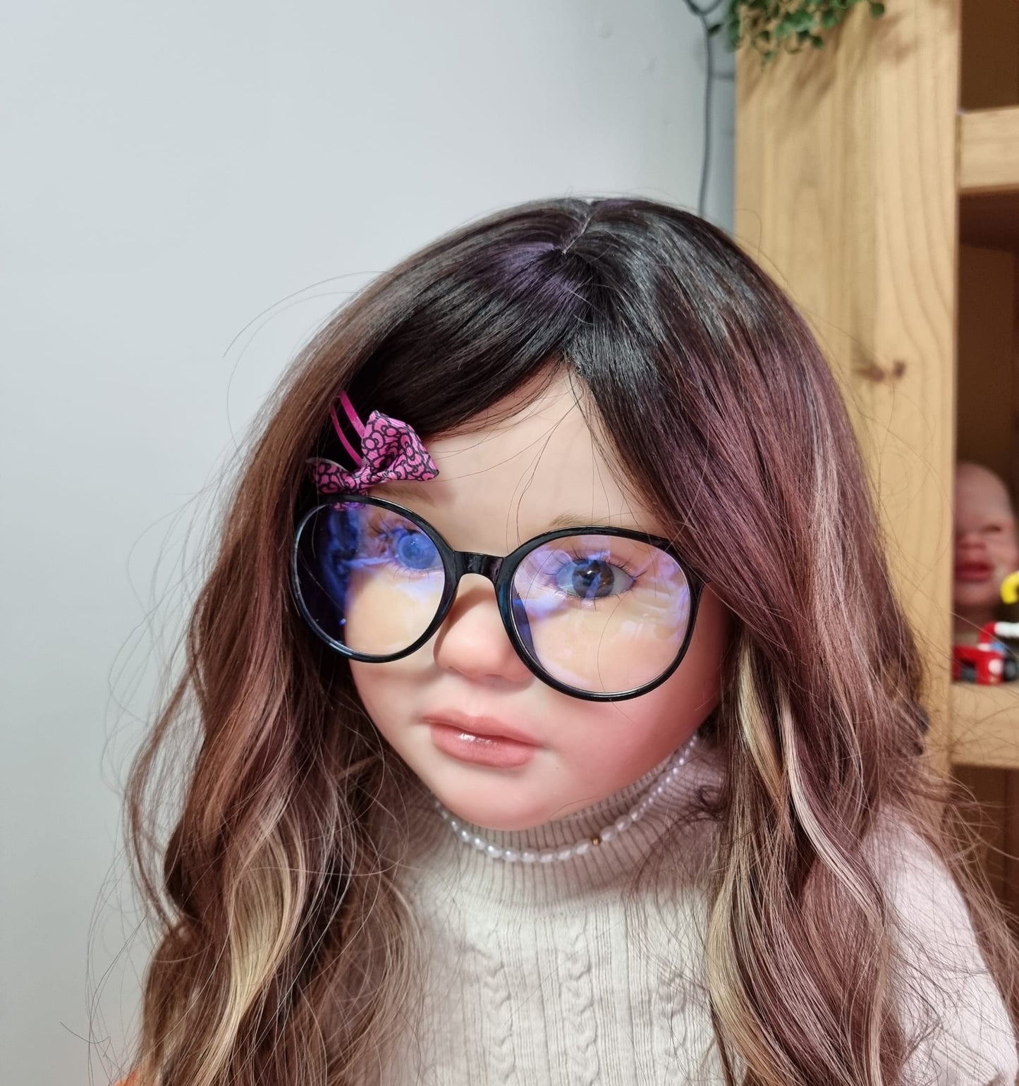 Adelia by Olga Tschenskaja