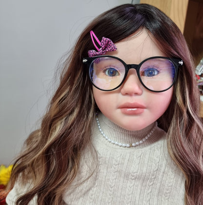 Adelia by Olga Tschenskaja